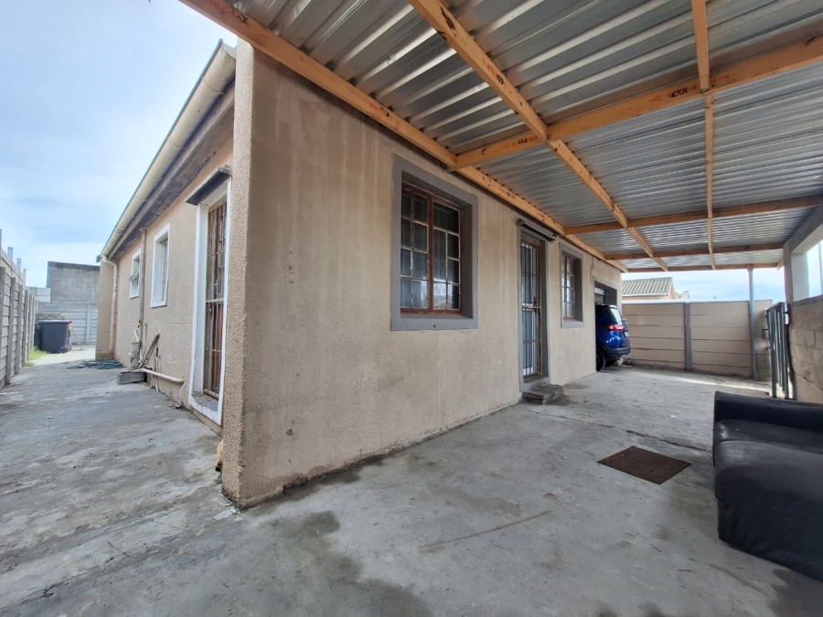 3 Bedroom Property for Sale in Tafelsig Western Cape